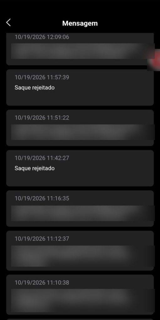 Mensagens do app Cryvion com pedidos de saque rejeitados, com os valores borrados